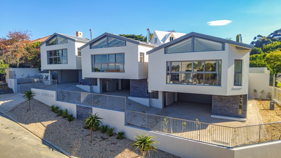3 Bedroom Property for Sale in Heldervue Western Cape